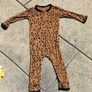 Kyte baby zipper romper LE